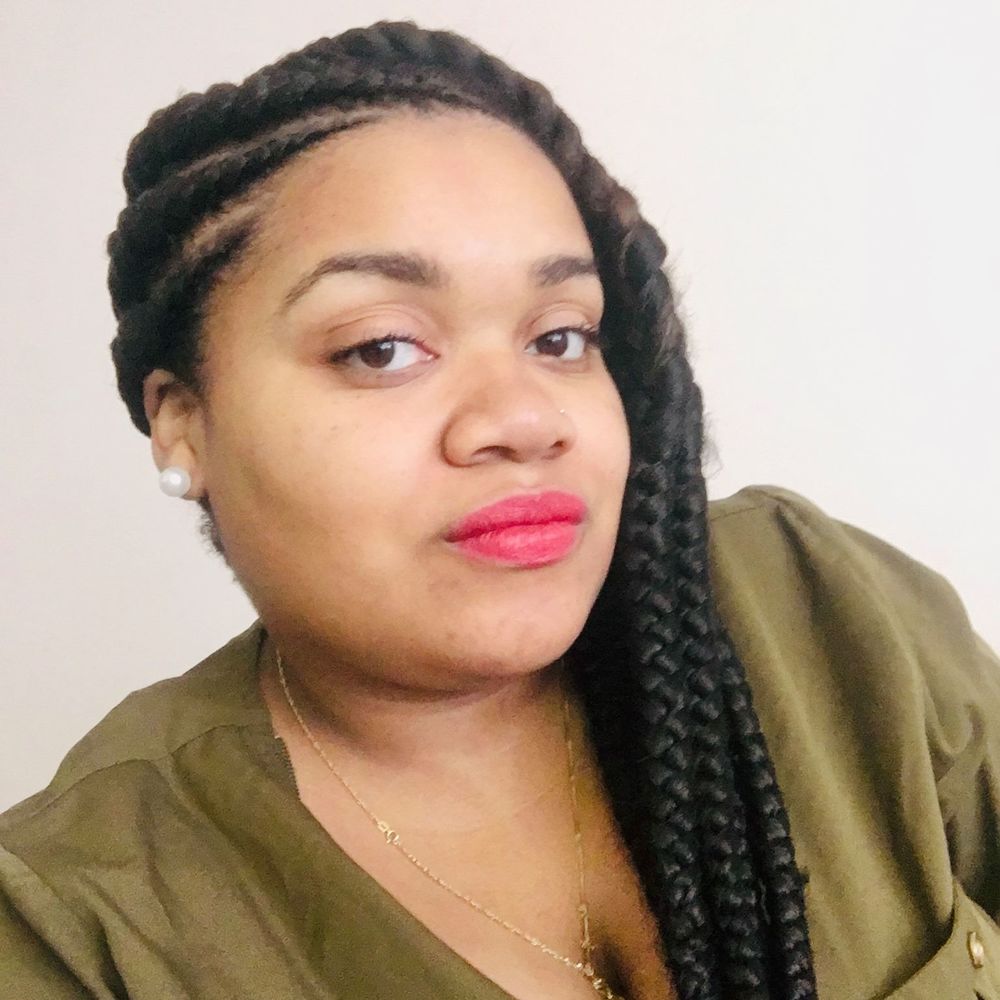 Meet your Posher, Stefana